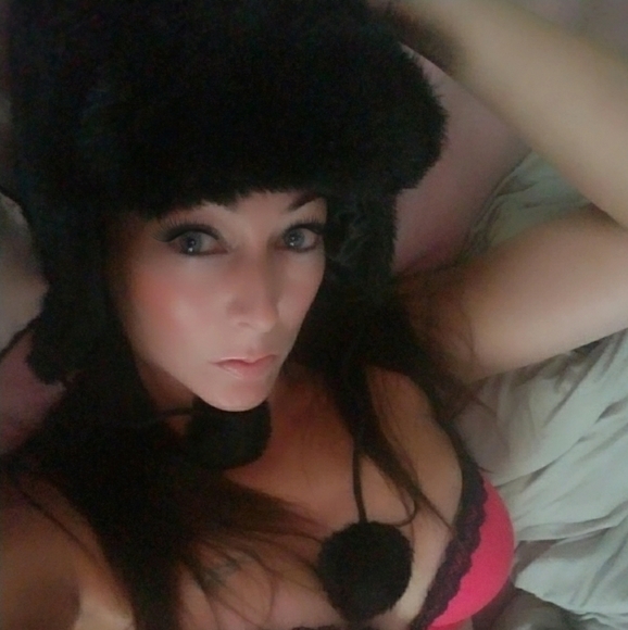 Meet your Posher, Robin - Picture 12 of 16